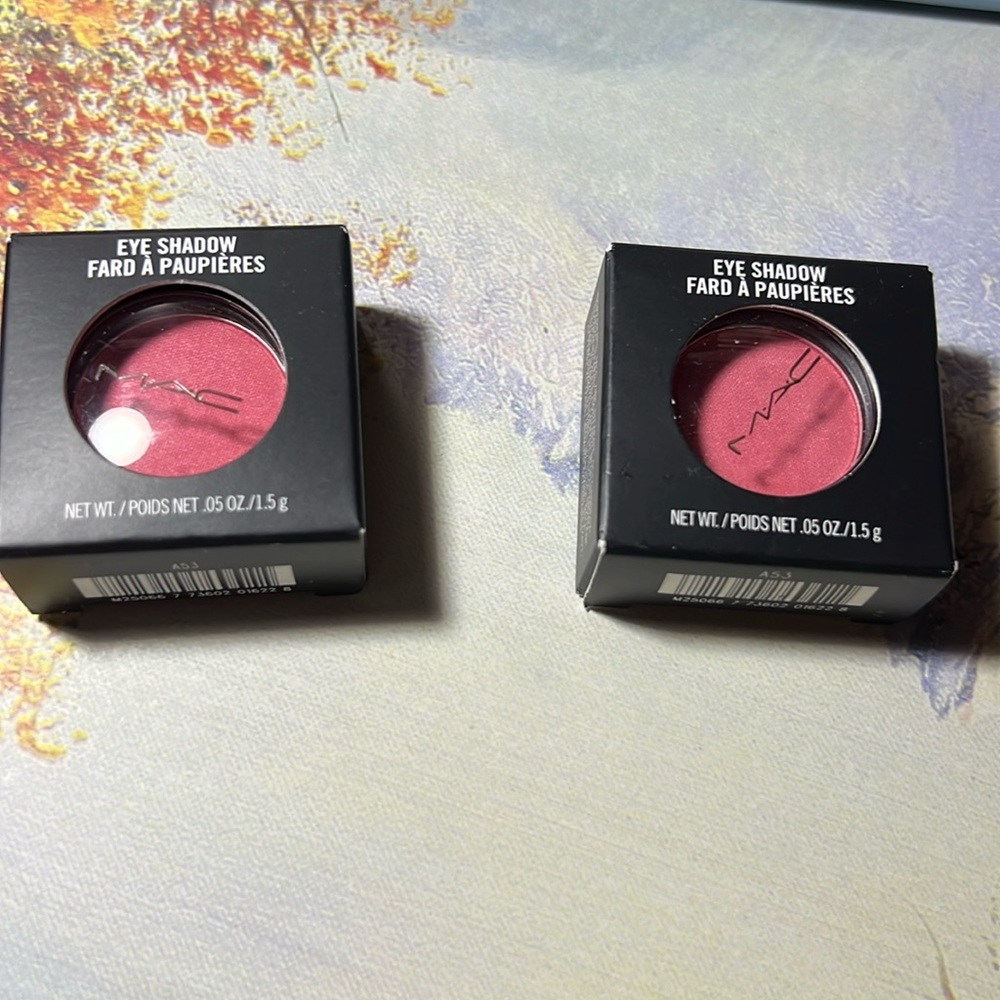 Mac eye shadow